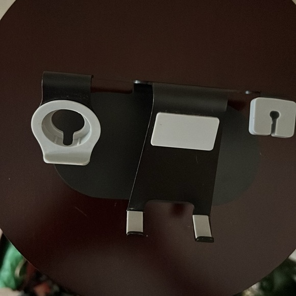 Aluminum 3-in-1 Apple Charging Dock for Smart Products - Picture 7 of 13